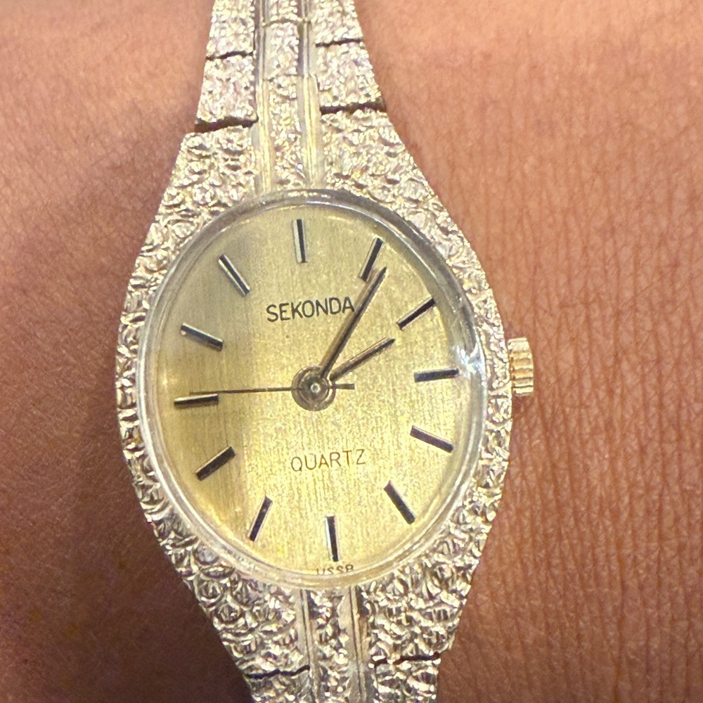 Sekonda Gold Quartz Vintage Watch